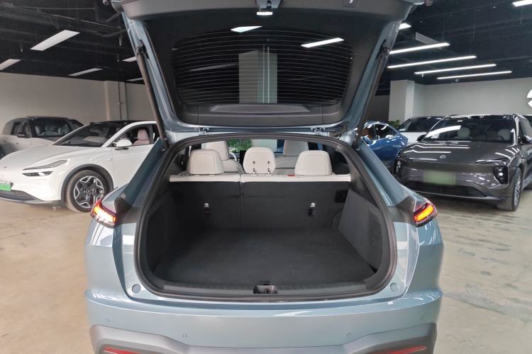 Used ONVO L60 2024 60 kWh Rear-Drive Version
