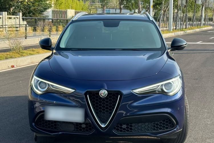 Used Alfa Romeo Stelvio 2017 2.0T 200HP Elite Edition
