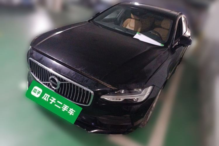 Used Volvo S90 2018 T4 Zhiyi Edition
