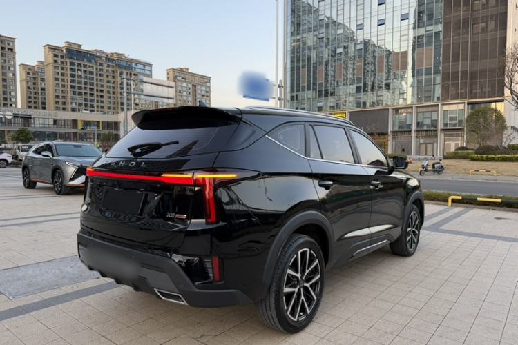 Used SOL X8 PLUS 2023 1.5 TGDI DCT Smart Edition 7-Seater