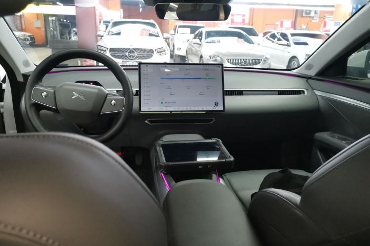 Used XPeng MONA M03 2024 620 with Ultra-Long Range
