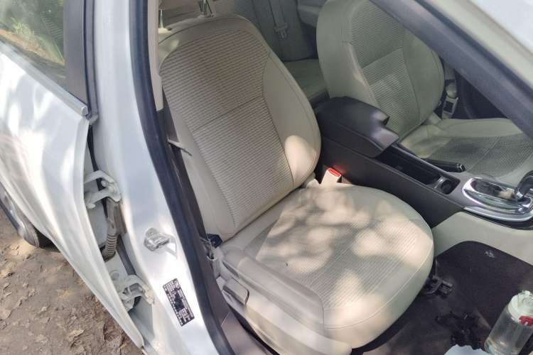 Used Buick Regal 2014 2.0L Leading Fashion Edition
