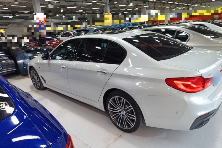 Used BMW 5 Series 2018 530Li Leading Model M Sport Package