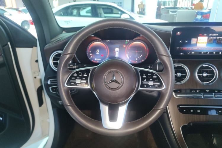Used Mercedes-Benz GLC 2021 GLC 300 L 4MATIC Dynamic Model
