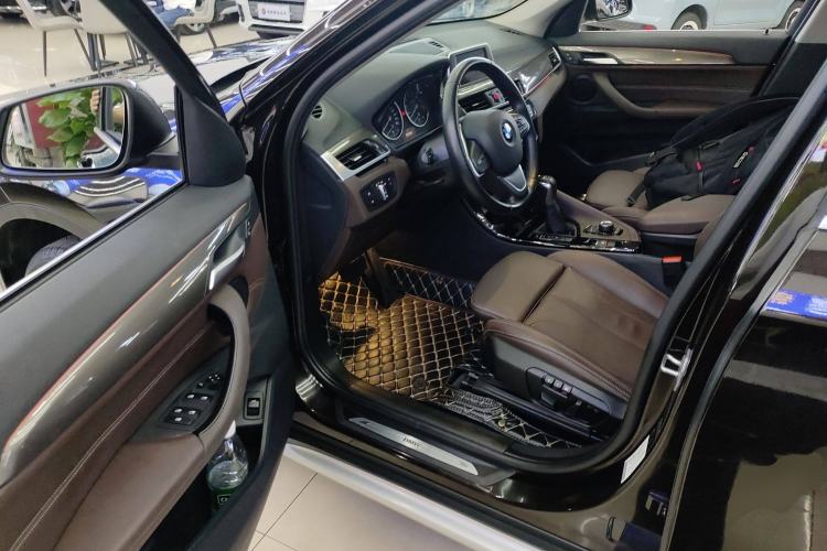 Used BMW X1 2016 sDrive18Li Luxury Model
