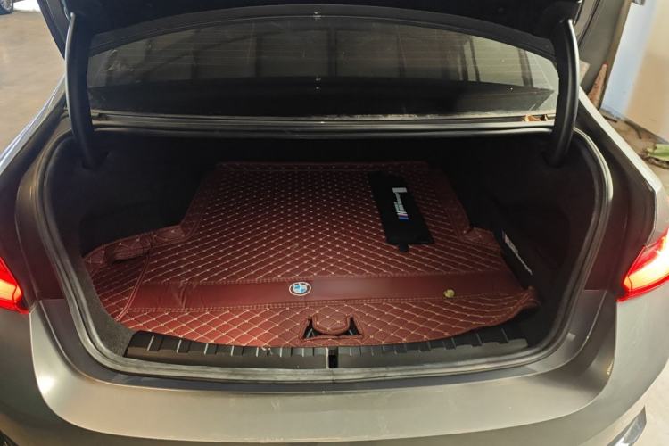 Used BMW i3 2024 eDrive 35 L
