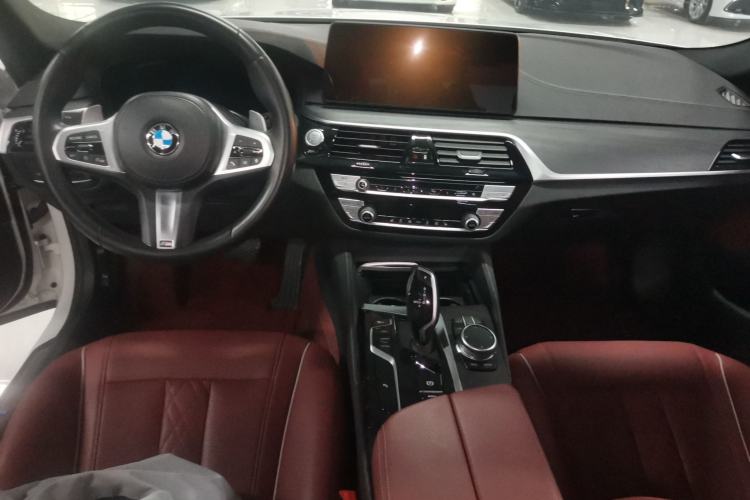 Used BMW 5 Series 2021 530Li Leading Model M Sport Package
