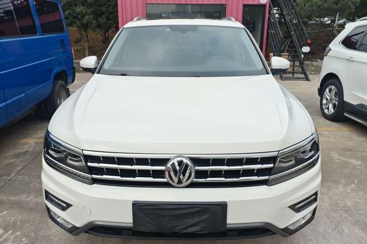 Used Volkswagen Tiguan L 2017 380TSI Automatic All-Wheel-Drive Flagship Edition
