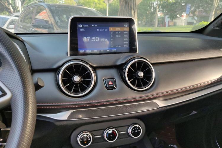 Used Dongfeng Fengon 500 2021 1.5L Manual Enjoyment Model