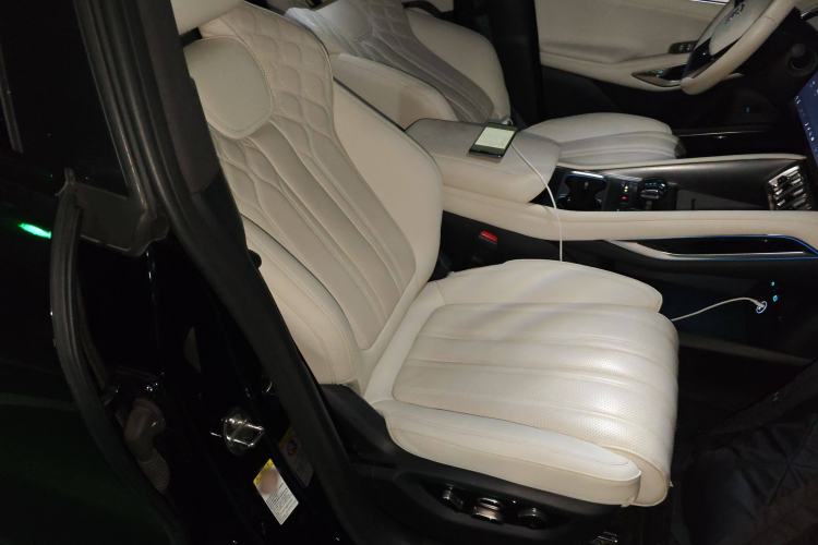 Used BYD Song L EV 2024 662 km Excellence Version
