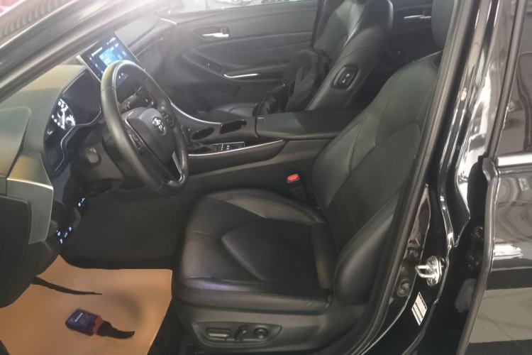 Used Toyota Avalon 2022 Dual-Engine 2.5L Luxury Edition
