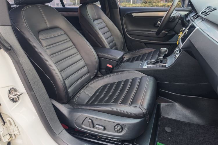 Used Volkswagen FAW-Volkswagen CC 2016 1.8TSI Prestige Model