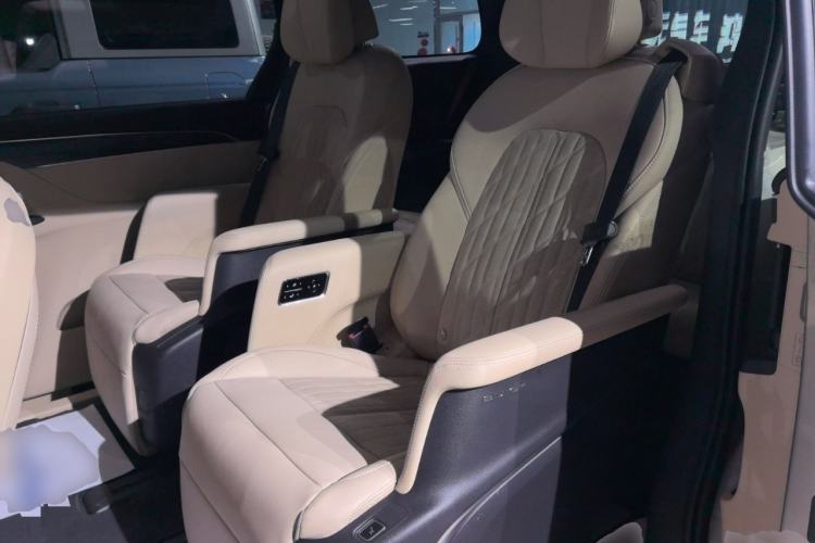 Used Buick GL8 2022 ES Landtrek 653T Flagship Model
