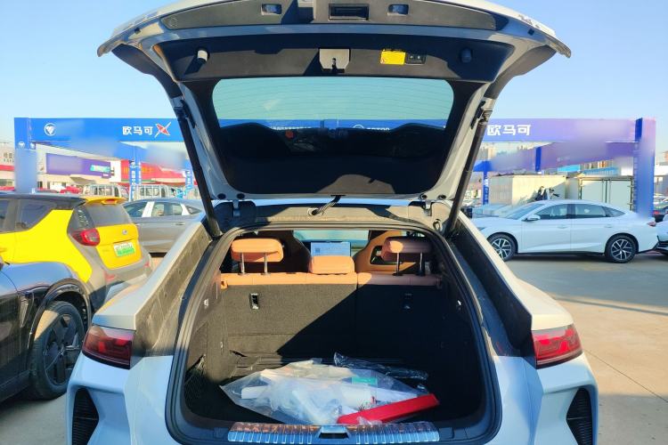 Used BYD Song L EV 2025 662 km Advanced Intelligent Driving Version