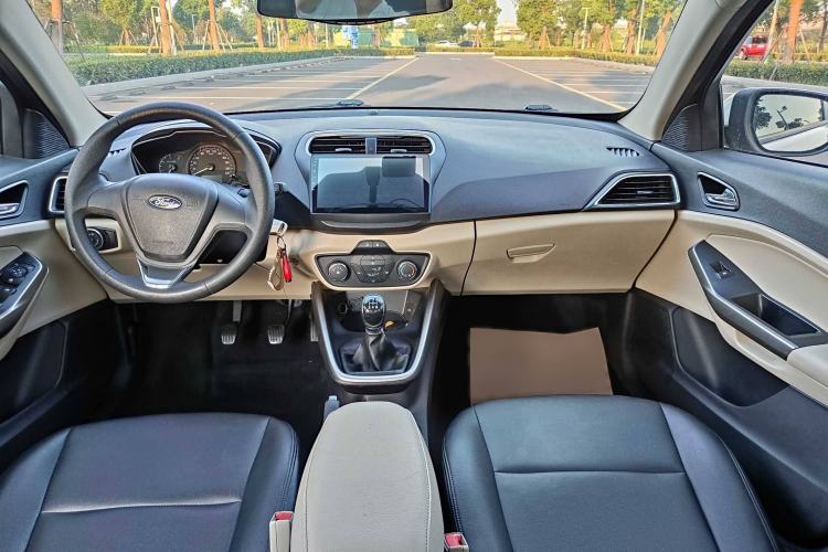 Used Ford Escort 2017 Revised Version 1.5L Manual Comfort Edition
