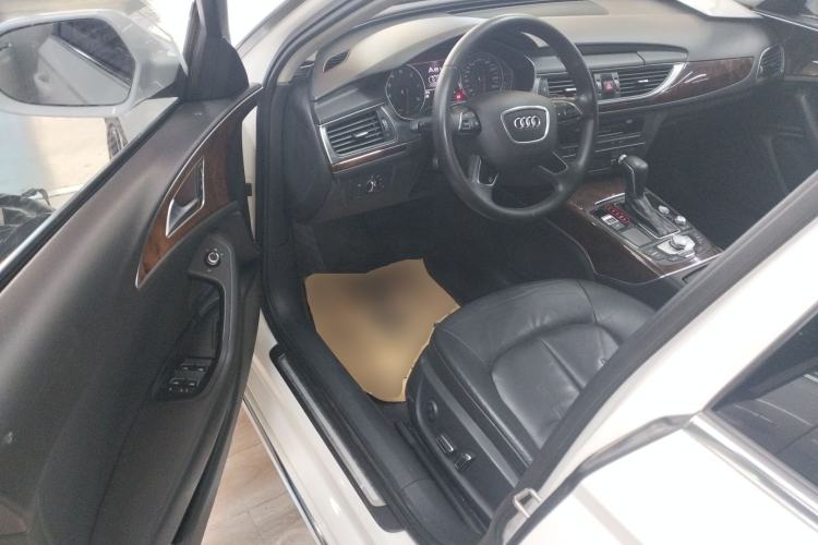 Used Audi A6L 2016 30 FSI Comfort Version
