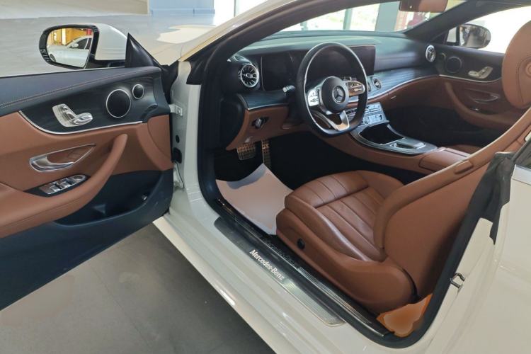 Used Mercedes-Benz E-Class 2020 E 260 4MATIC Coupe
