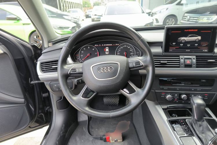 Used Audi A6L 2018 30th Anniversary Edition 35 TFSI Fashion Model
