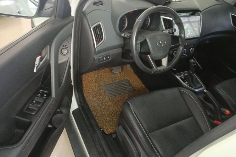 Used Hyundai ix25 2015 1.6L Automatic Two-Wheel Drive Smart GLS Trim
