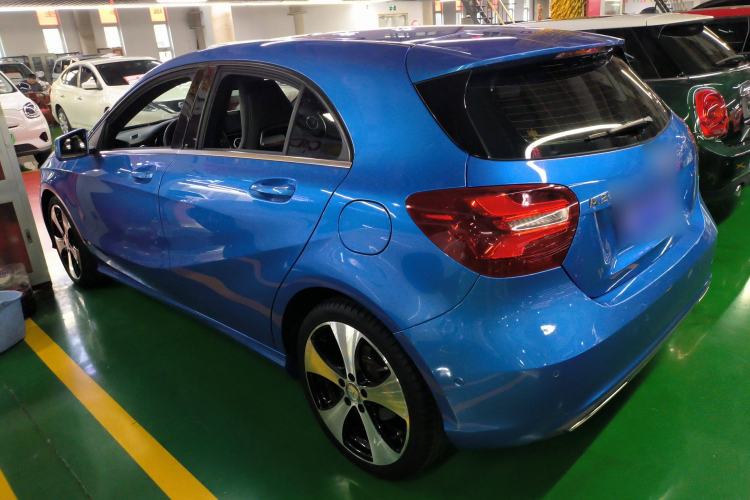 Used Mercedes-Benz A-Class 2017 A 200 Fashion Model
