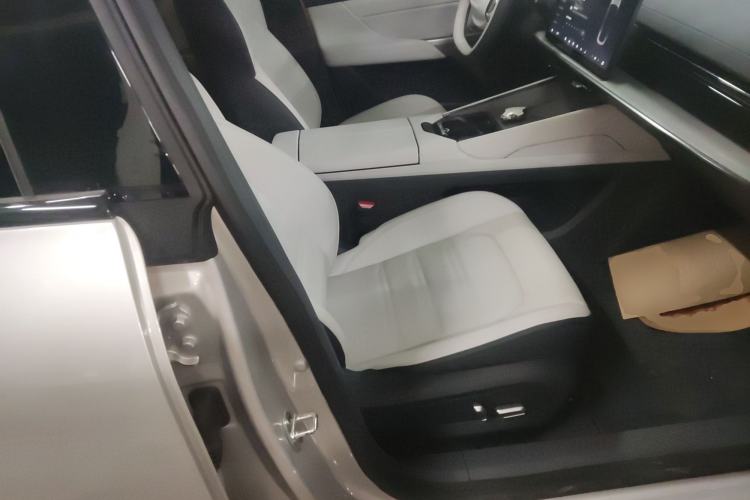 Used  eπ007 2024 530 Pro Version
