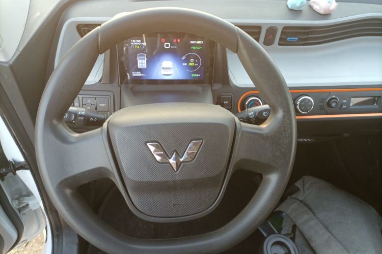 Used Wuling Hongguang MINIEV 2022 Macaron Fashion Model Lithium Iron Phosphate
