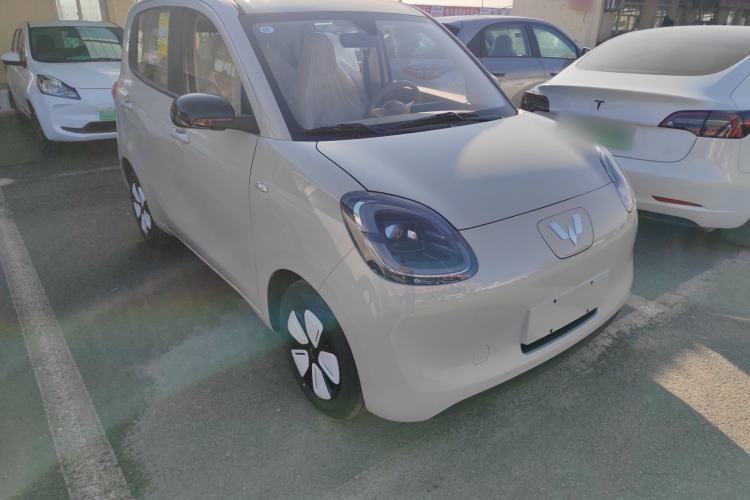 Used Wuling Hongguang MINIEV 2025 Four-Door Version Advanced Edition
