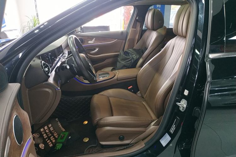 Used Mercedes-Benz E-Class 2023 Facelift E 260 L