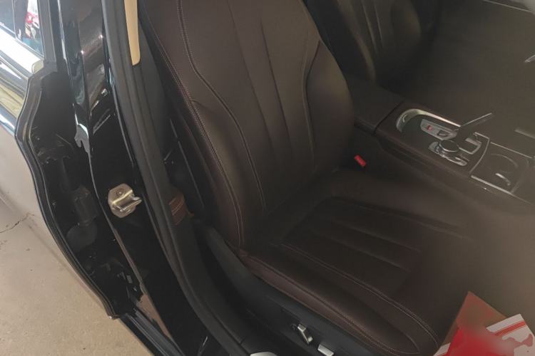 Used BMW 7 Series 2016 730Li Leading Model
