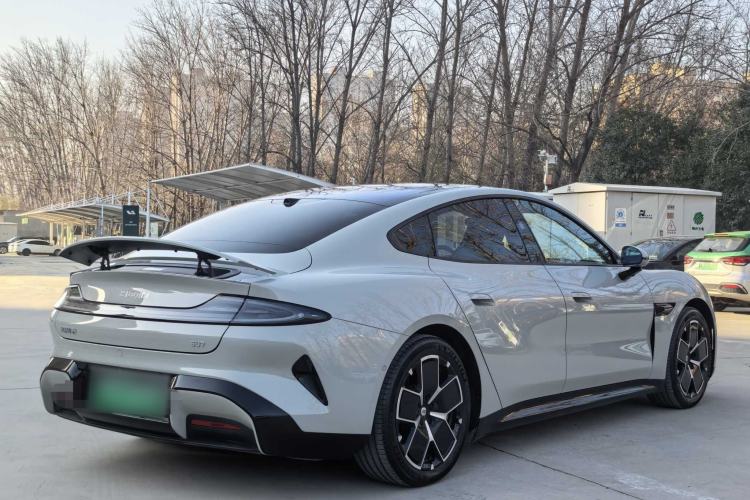 Used  SU7 2024 Rear-Drive Ultra-Long Range Advanced Pro-Level Intelligent Driving Version
