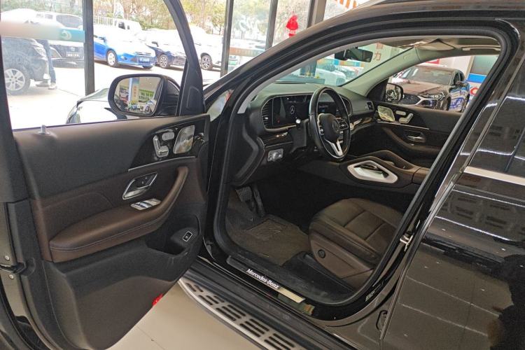 Used Mercedes-Benz GLE 2022 GLE 350 4MATIC Stylish Model
