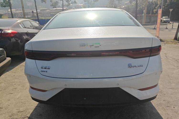 Used BYD Qin PLUS 2025 DM-i Smart Drive 55KM Leading Model
