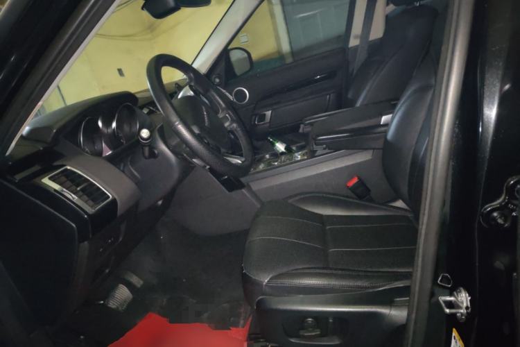 Used Land Rover Discovery 2018 3.0 SC V6 SE