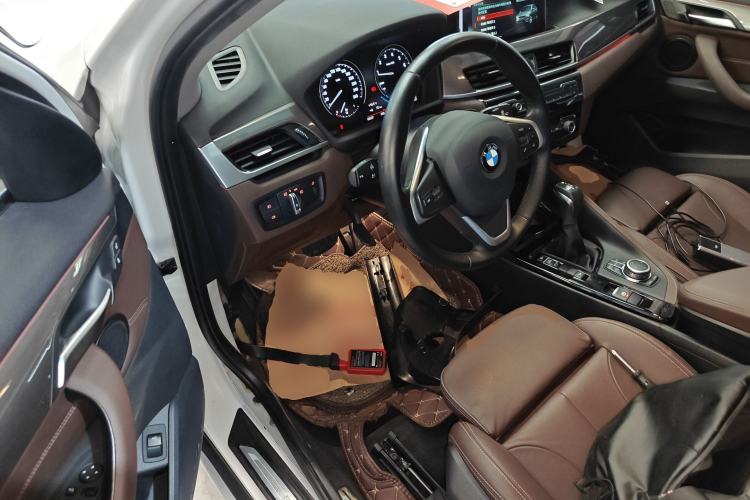 Used BMW X1 2019 xDrive20Li Luxury Model
