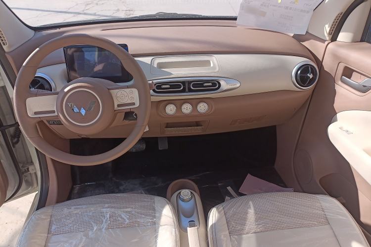 Used Wuling Hongguang MINIEV 2025 Four-Door Version Advanced Edition
