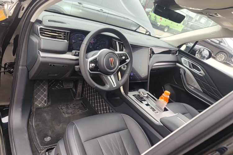 Used Hongqi HS7 PHEV 2024 2.0T PHEV Four-Wheel Drive Flagship Edition 6 Seats
