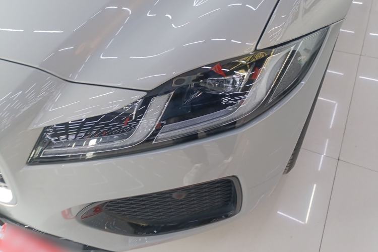 Used Jaguar XFL 2023 XFL 2.0T P250 Two-Wheel-Drive Elite Sport Edition
