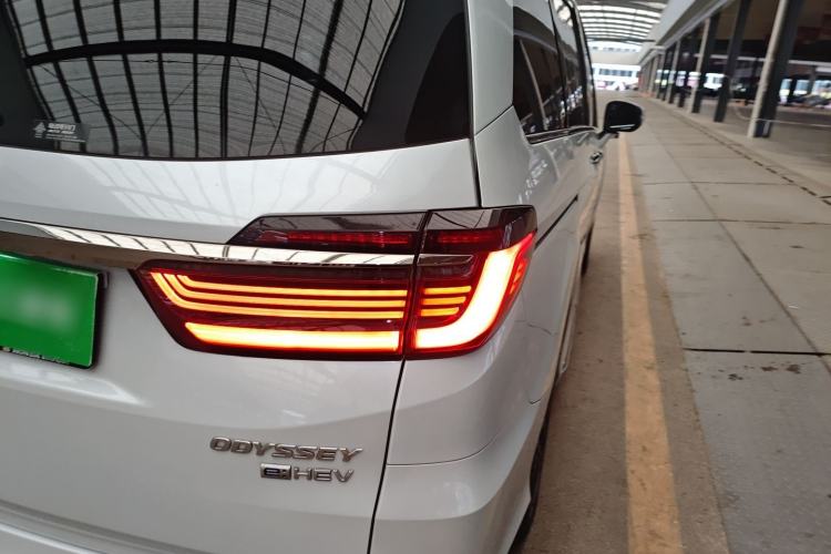 Used Honda Odyssey 2022 2.0L eHEV Sharp Supreme Edition
