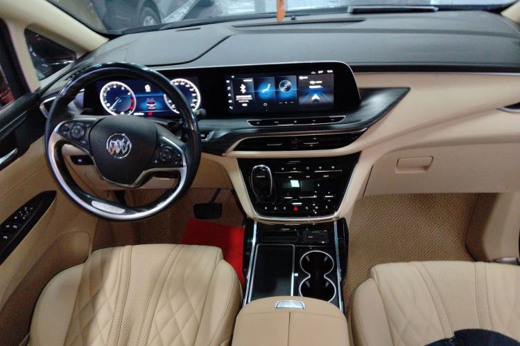 Used Buick GL8 2022 ES Landtrek 653T Luxury Edition
