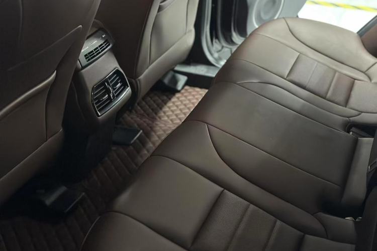 Used Wey VV5 2017 2.0T Ultra-Luxury Version