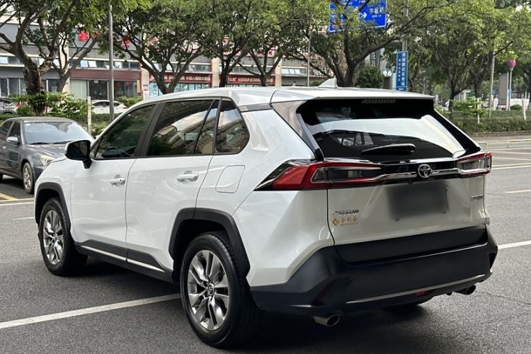 Used Toyota Wildlander 2022 2.0L CVT Two-Wheel Drive Luxury Edition
