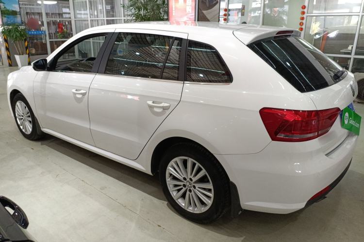 Used Volkswagen Gran Lavida 2013 1.6L Automatic Comfort Model