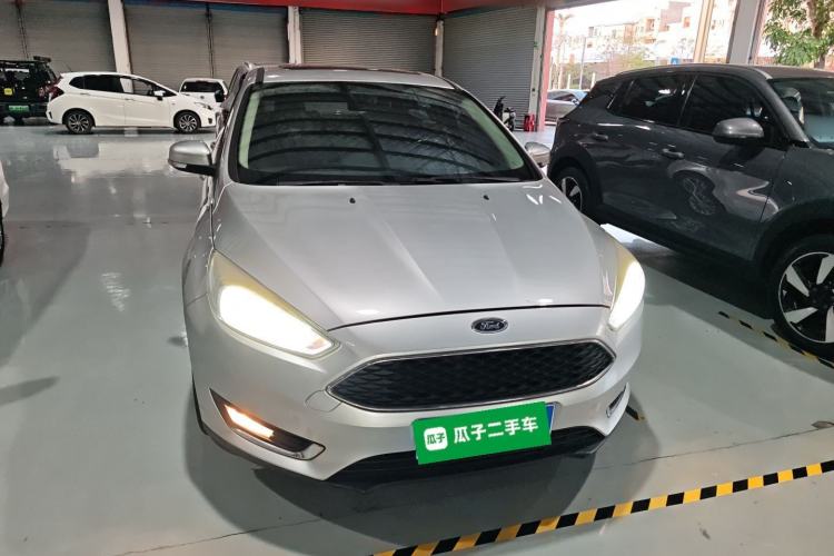 Used Ford Focus 2015 Hatchback EcoBoost 180 Automatic Elite Model
