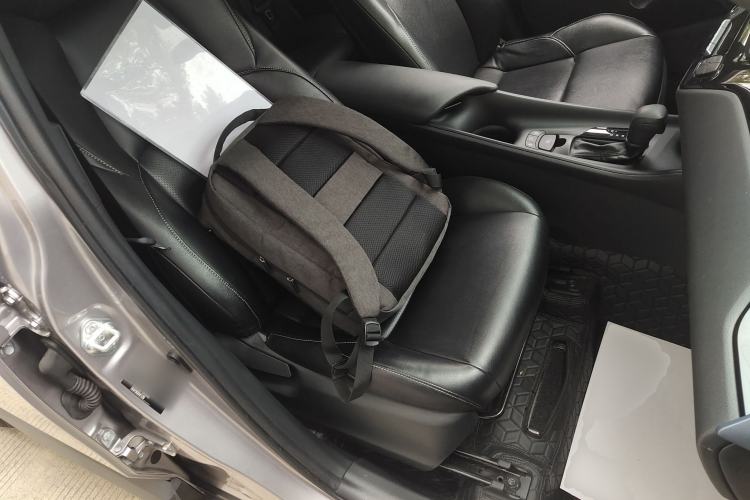 Used Toyota IZOA 2021 2.0L Enjoy Edition