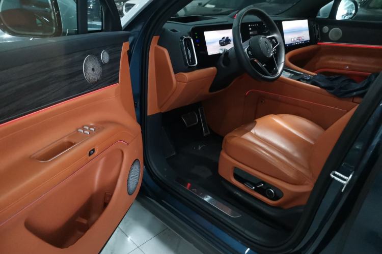 Used Hima AITO M9 2024 Range-Extended Ultra Version 42 kWh 6-Seater Model
