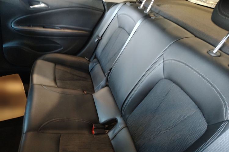 Used Buick Verano 2019 Sedan 20T Dual-Clutch Leading Model
