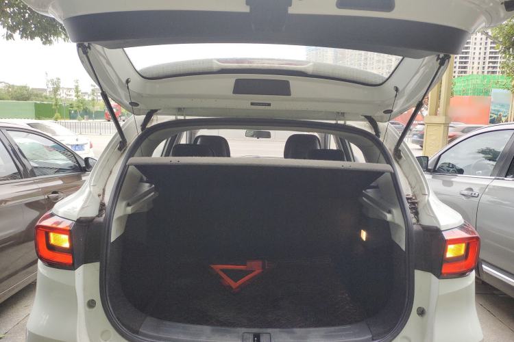 Used MG ZS 2017 1.5L Manual Fashion Edition
