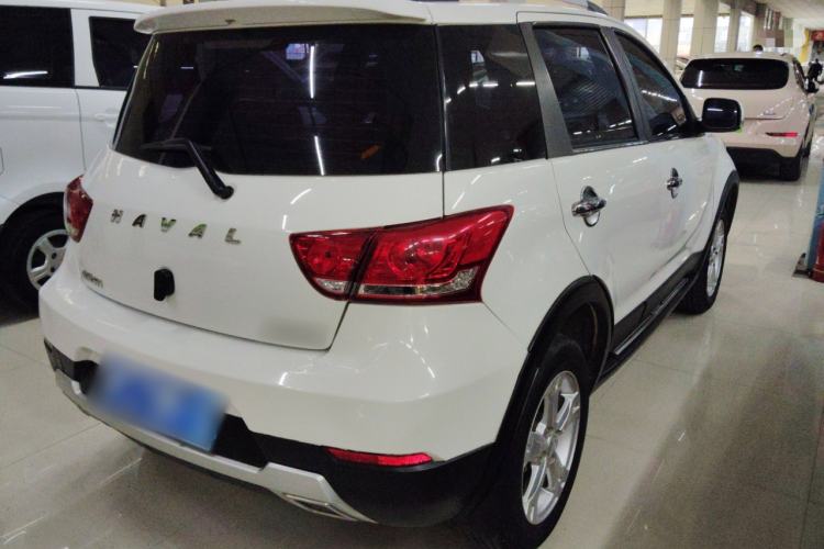 Used Haval H1 2017 Red-Label 1.5L Manual Comfort Model
