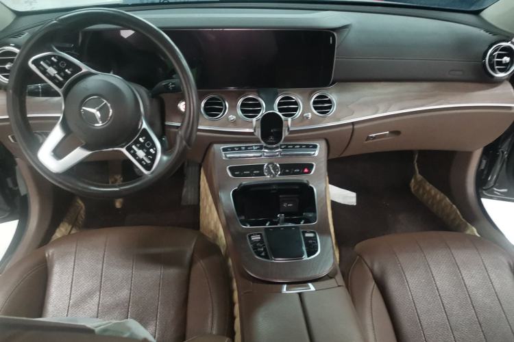 Used Mercedes-Benz E-Class 2019 Facelifted E 300 L Stylish Version
