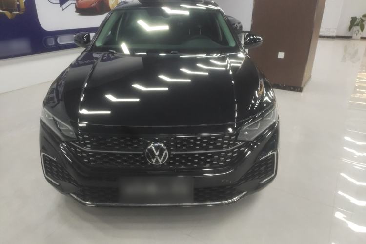 Used Volkswagen Passat 2023 330TSI Starry Luxury Edition
